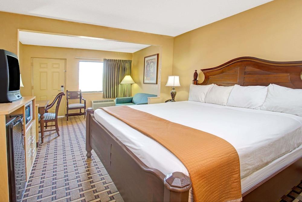 Travelodge Suites By Wyndham Kissimmee Orange Esterno foto